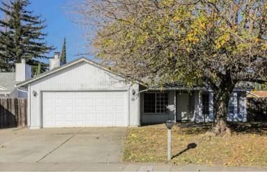 Main picture of 18 Dempster Ct