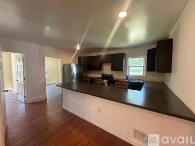 Main picture of 35 Broderick St