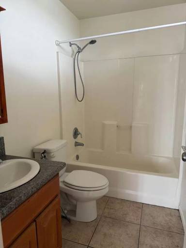 Main picture of 1638 W 227th St