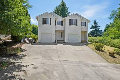 Main picture of 2118 Baines Blvd