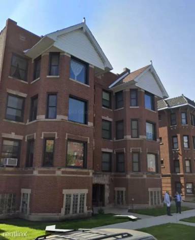 Main picture of 6700-16 S Merrill Ave