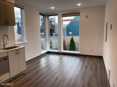 Main picture of 4803 15th Ave S