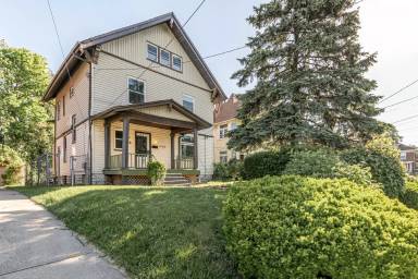 Main picture of 1560 Ruth Ave