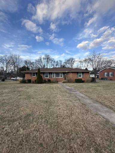 Main picture of 718 Woodhill Dr