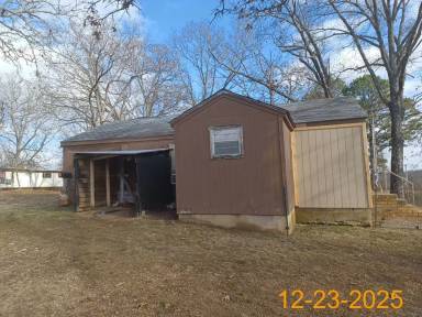 Main picture of 2379 County Road 6540