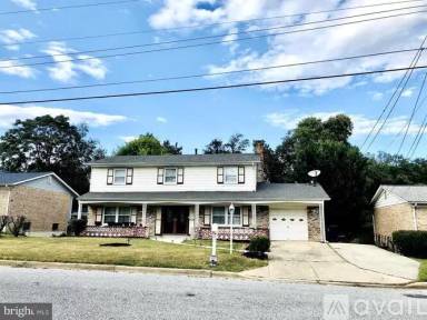 Main picture of 7810 Claudia Dr