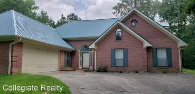 Main picture of 515 Deer Creek Dr