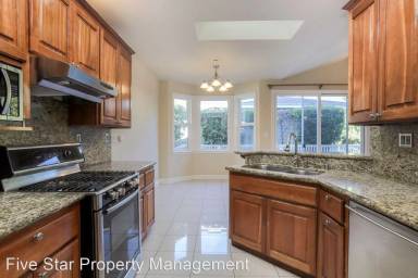 Main picture of 447 E California Ave