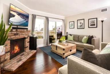 Main picture of 2319 Curlew St