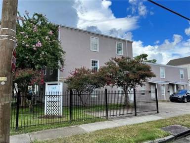 Main picture of 145 N Telemachus St