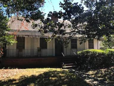 Main picture of 3700 14th Ave