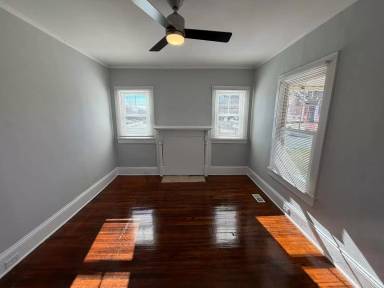 Main picture of 1500 Allen St
