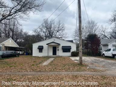 Main picture of 5207 Lynch Dr