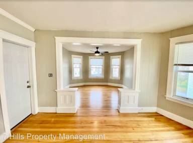 Main picture of 638 Grafton St