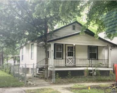 Main picture of 811 SE Branner St