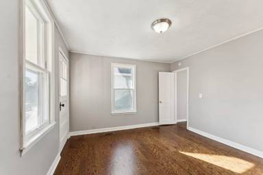 Main picture of 1238 S 15th St