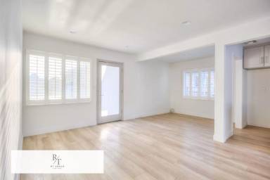 Main picture of 4914 Kauffman Ave