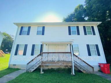 Main picture of 176 Smith Ave