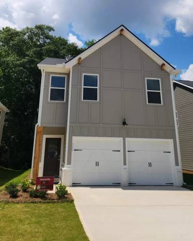 Main picture of 320 Wandering Brook Dr