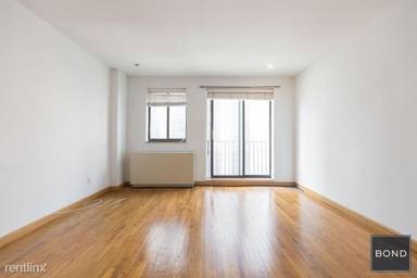 Main picture of 370 W 30th St Apartments