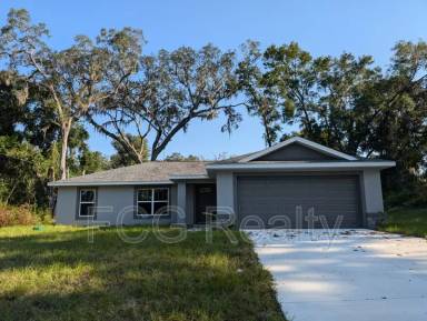 Main picture of 7 Oak Circle Crse
