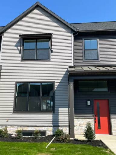 Main picture of 129 Madison Dr