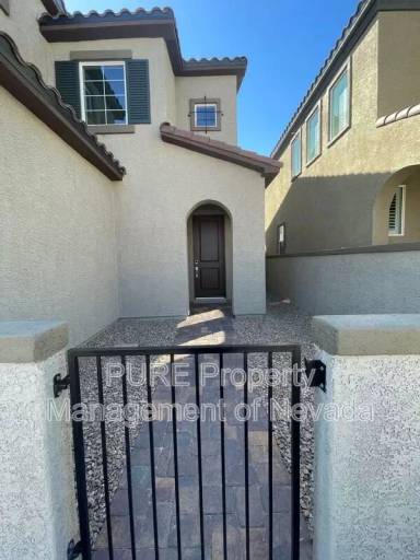Main picture of 10661 Valletta Ave