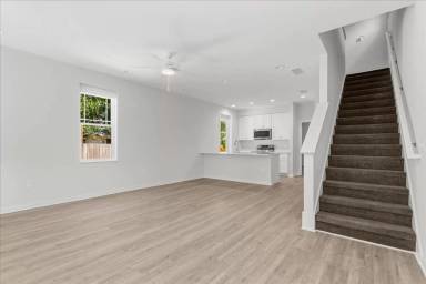 Main picture of 516 SW 7th Pl