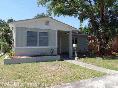 Main picture of 2235 Queen St S