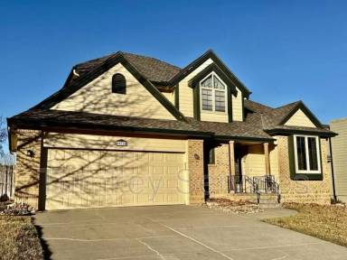 Main picture of 15718 Lafayette Ave