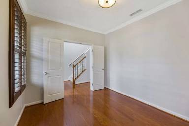 Main picture of 3525 Cashew Dr