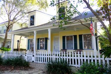Main picture of 1712 Ruskin Ln