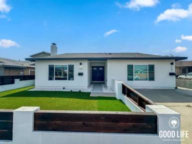 Main picture of 729 Reef Dr