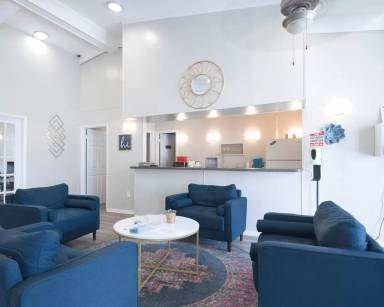 Main picture of Cross Creek Apartments