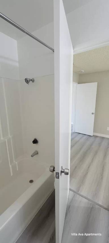 Main picture of 1864 12th St