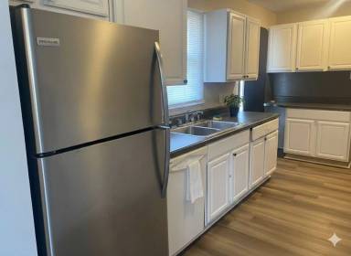 Main picture of 329 Richmond Dr