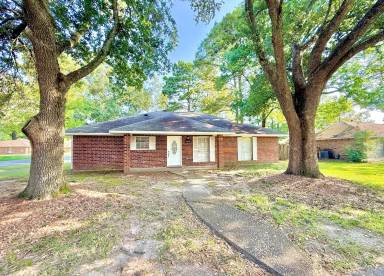 Main picture of 16405 Patton Ave
