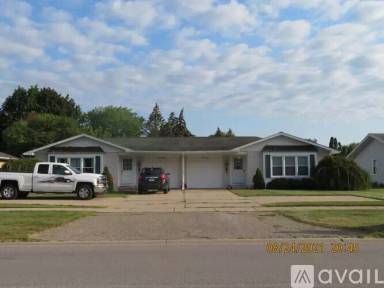 Main picture of 4752 Shattuck Rd