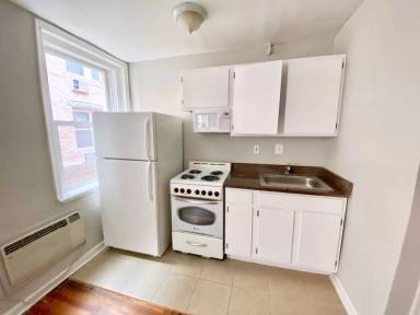 Main picture of Spring Garden Court