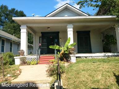 Main picture of 448 Boulevard St