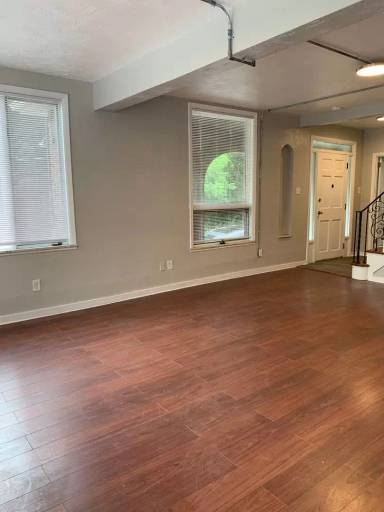 Main picture of 410 Marlow St