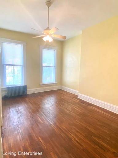 Main picture of 433 E Town St
