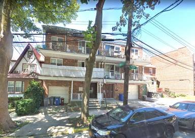 Main picture of 14224 Pershing Cres