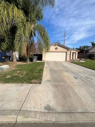 Main picture of 1938 E Country Ave