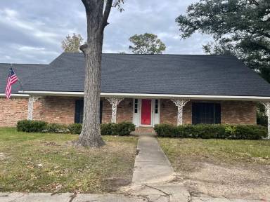 Main picture of 1513 Briarwood St