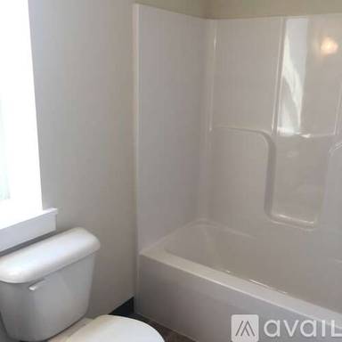 Main picture of 602 N Queen St