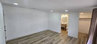 Main picture of 1733 Ophir Dr