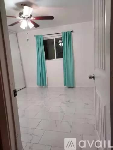 Main picture of 4838 W Highland Ave
