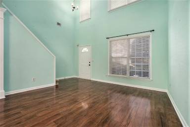 Main picture of 123 Kenninghall Ct SE