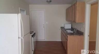 Main picture of 4617 S Wallace St
